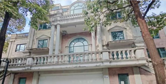 腾讯分分彩：竞拍者叫价6003万元抢到深圳高端别墅后悔拍，758万元保证金打水漂，竞拍时曾一次性加价达2211万元，拍卖方回应